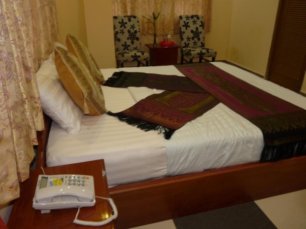Hi Land Hotel Phnom Penh Værelse billede